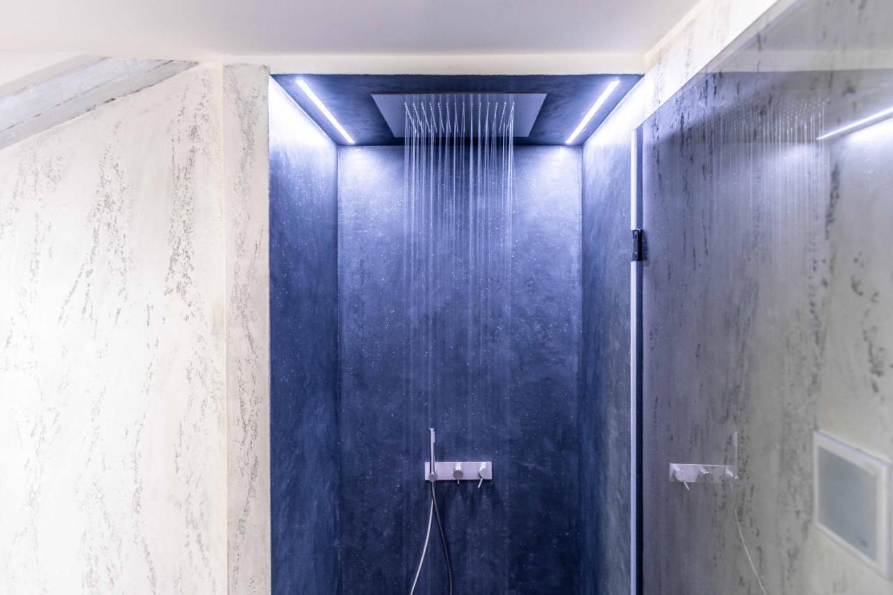 Quadrilatero Della Moda- Luxury Loft In The Heart Of The Fashion District Milan Exterior photo
